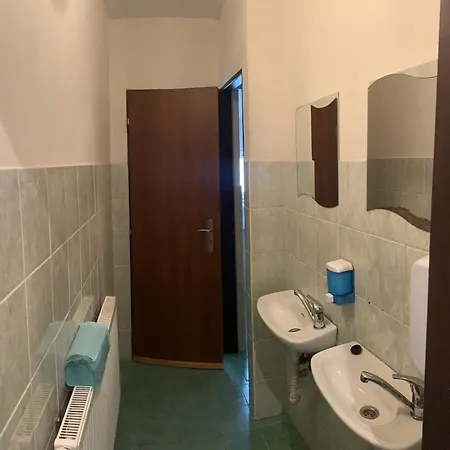 Stara Skola Staré Město